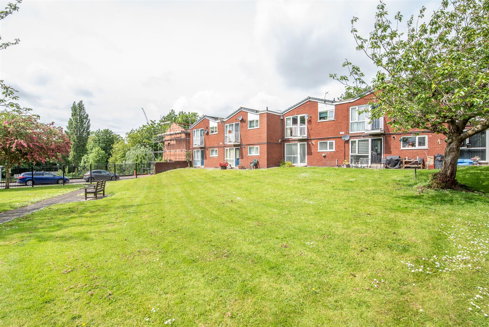 Albyn Street East, Preston